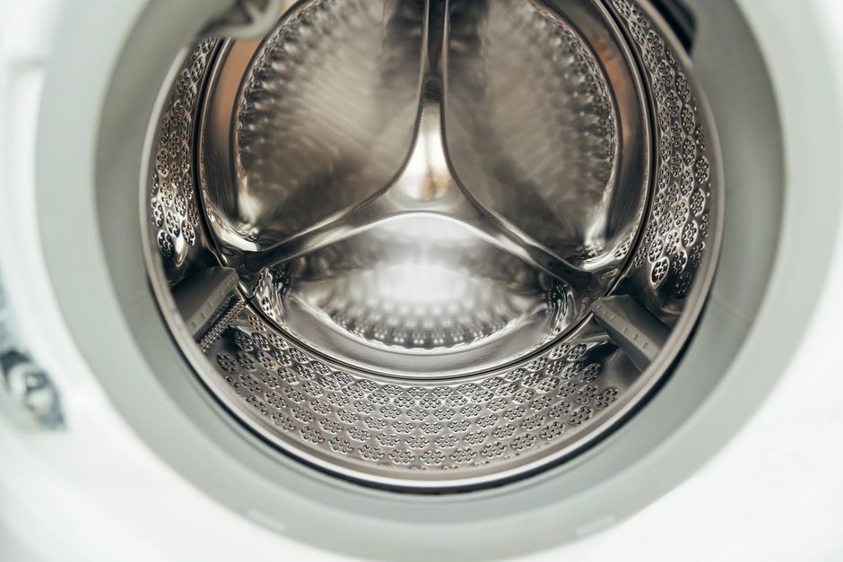 Máquina de lavar não centrifuga na Cidade Dutra: causas e solução segura